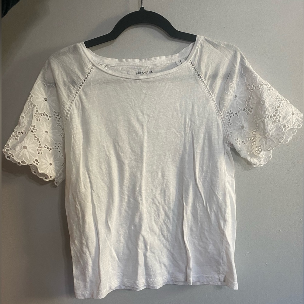 Preswick & Moore White Shirt with Floral Short Sleeves